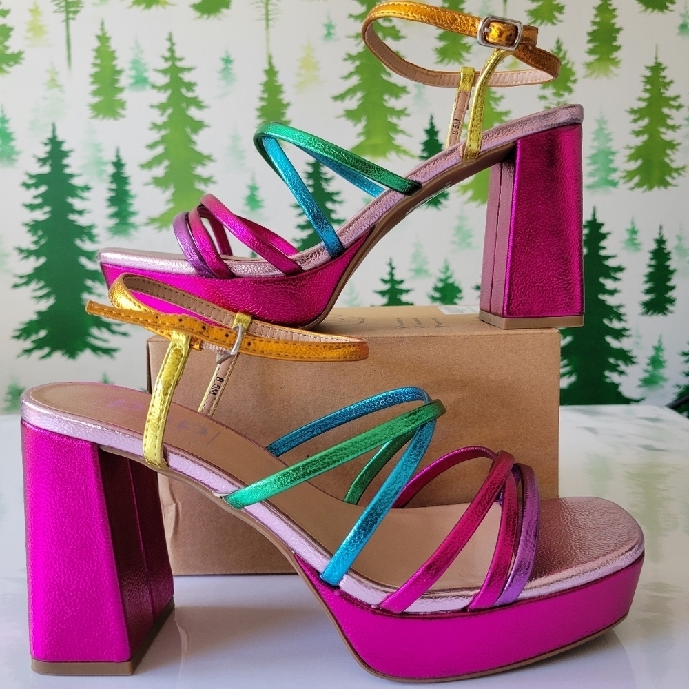 New Pop Kallie Heeled Sandal.
